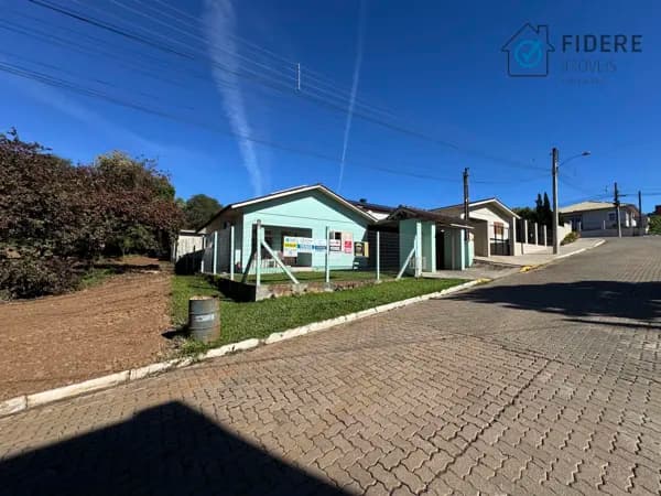 Casa 127m² de área construída em um terreno de 426,30 m², bairro Paraíso do Vale - Bom Princípio