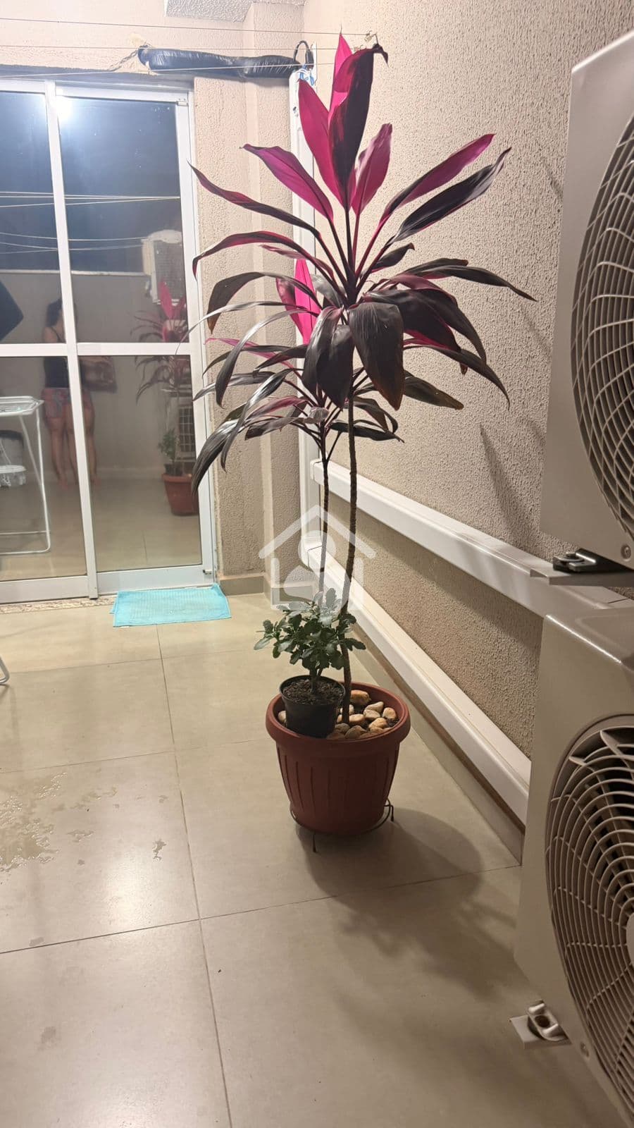 Apartamento Condomínio Residencial TOP III