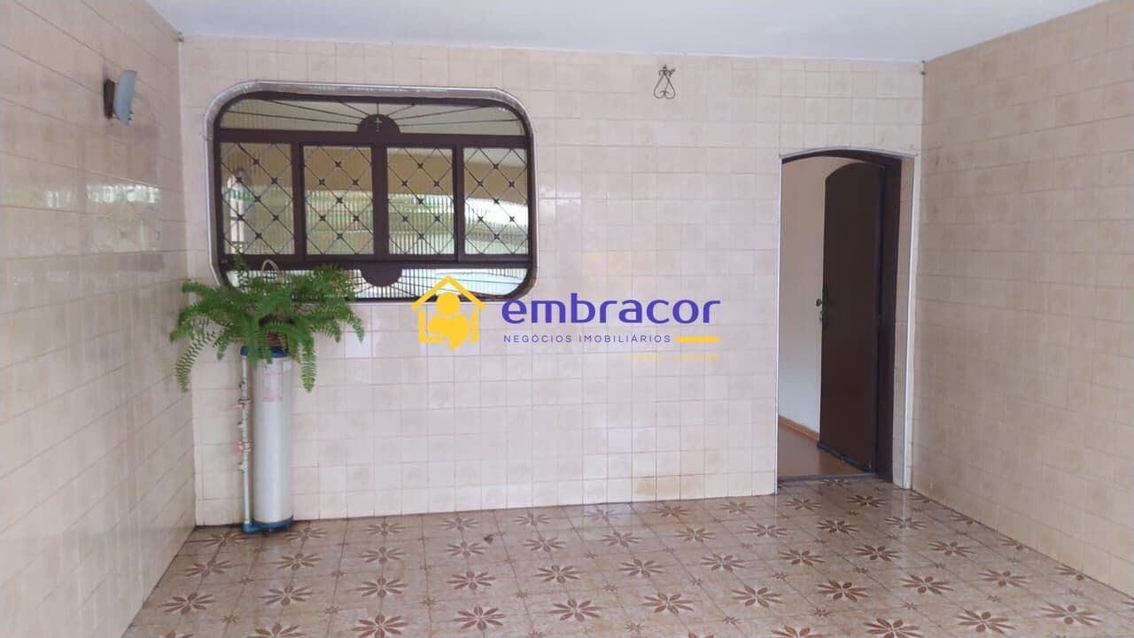 Sobrado no Bairro Jardim São Luiz