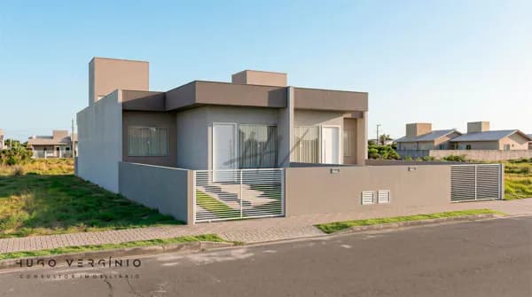 Casa com 2 dormitórios e suíte - Sertão do Imaruim - São José/SC