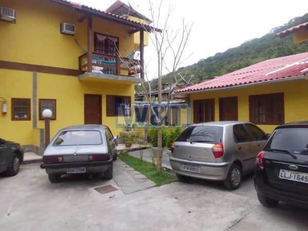 Casa Padrão para Aluguel em Itaipu Niterói-RJ