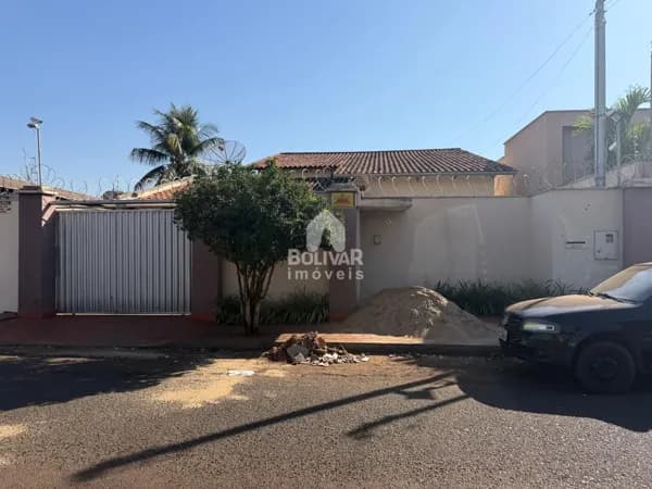 Casa com 3 dormitórios à venda por R$ 550.000,00 - Bairro Afonso Pena - Itumbiara/GO