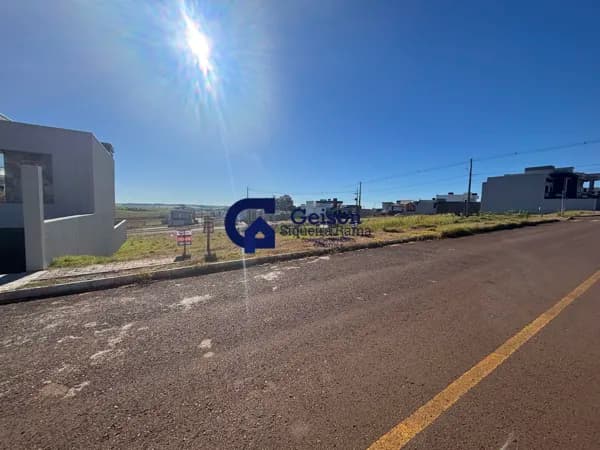 Lote/Terreno em Carazinho - Sommer (Morada da Pátria )