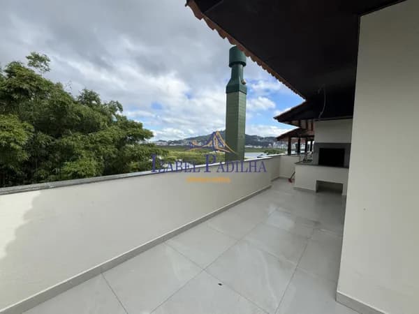 Cobertura linear à venda no bairro João Paulo - Florianópolis/SC