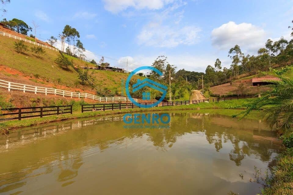 Chácara em Condomínio Rural em Meio a Natureza com Terreno de 1.100m² à venda em Tijucas/SC