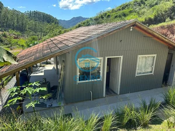 Sítio em Meio a Natureza com Piscina e Terreno de 20.000m² ( 02 Hectares ) à venda em Tijucas/SC