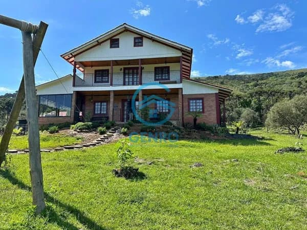 Pousada na Serra Catarinense com Cachoeira e Terreno de 30.000m² (03 Hectares) à venda em Urubici/SC