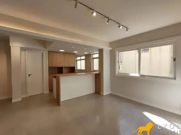 Apartamento em Porto Alegre - Petrópolis