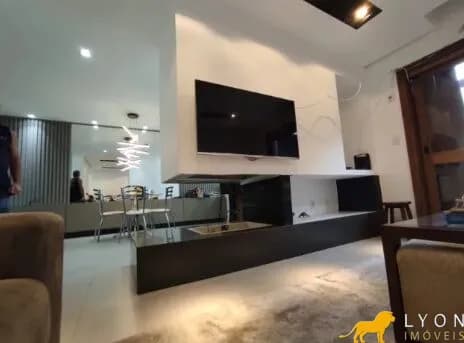 Casa 4 dormitórios 2 suites à venda no bairro Chácara das Pedras - Porto Alegre/RS