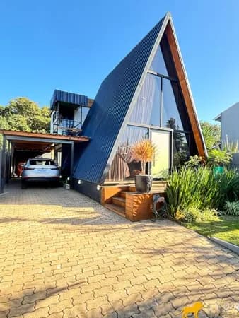 Casa de Condomínio em Porto Alegre - Verdes Campos