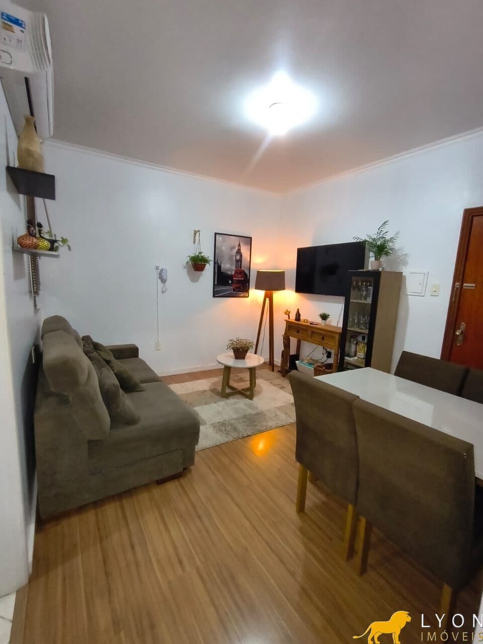 Apartamento em São João, Porto Alegre/RS