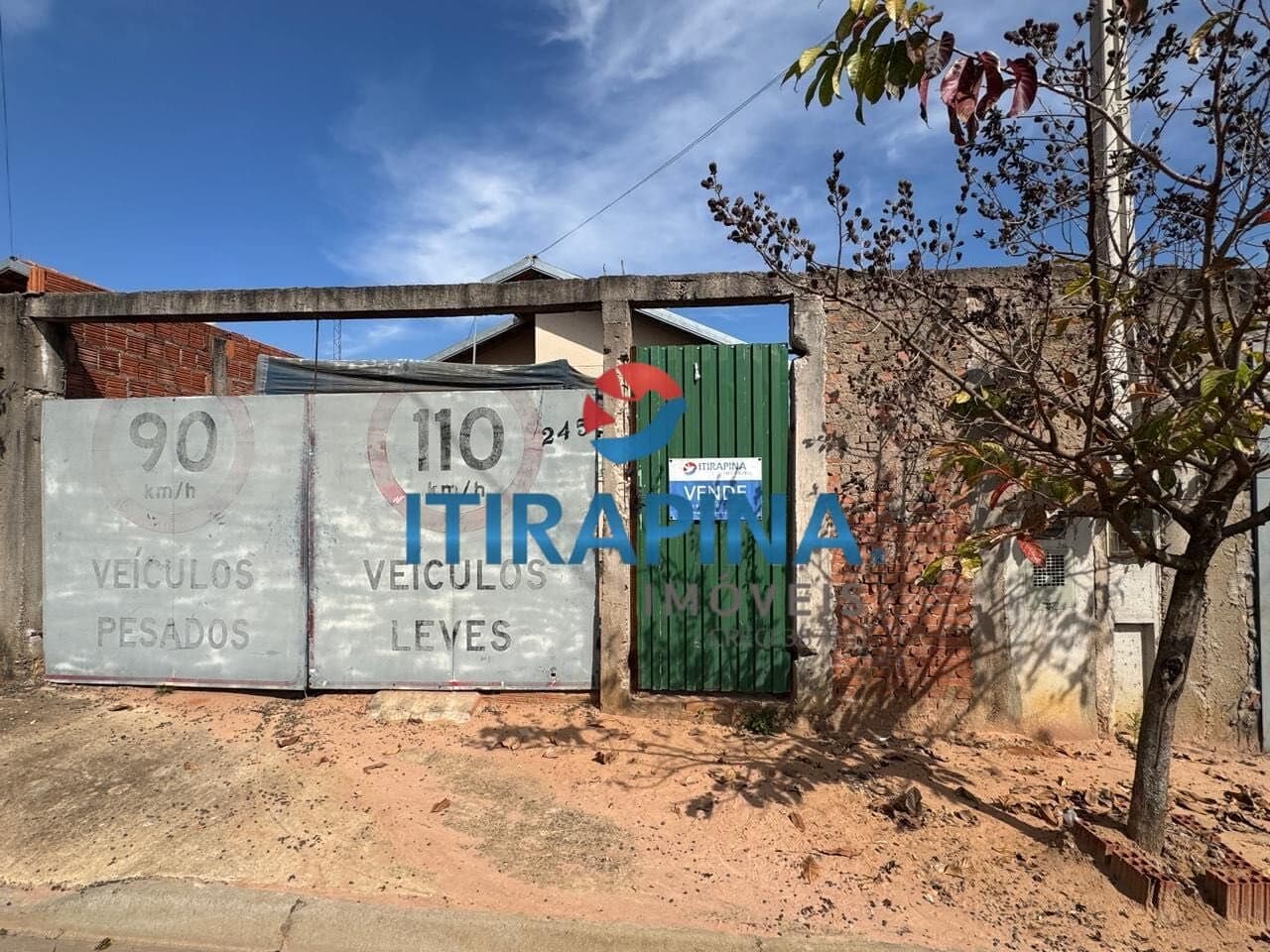 Casa em JARDIM DO SOL, Itirapina/SP