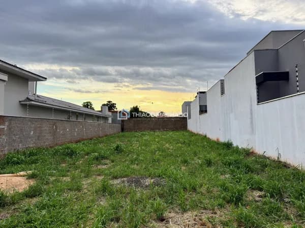 Lote/Terreno em Dourados - Santa Fé