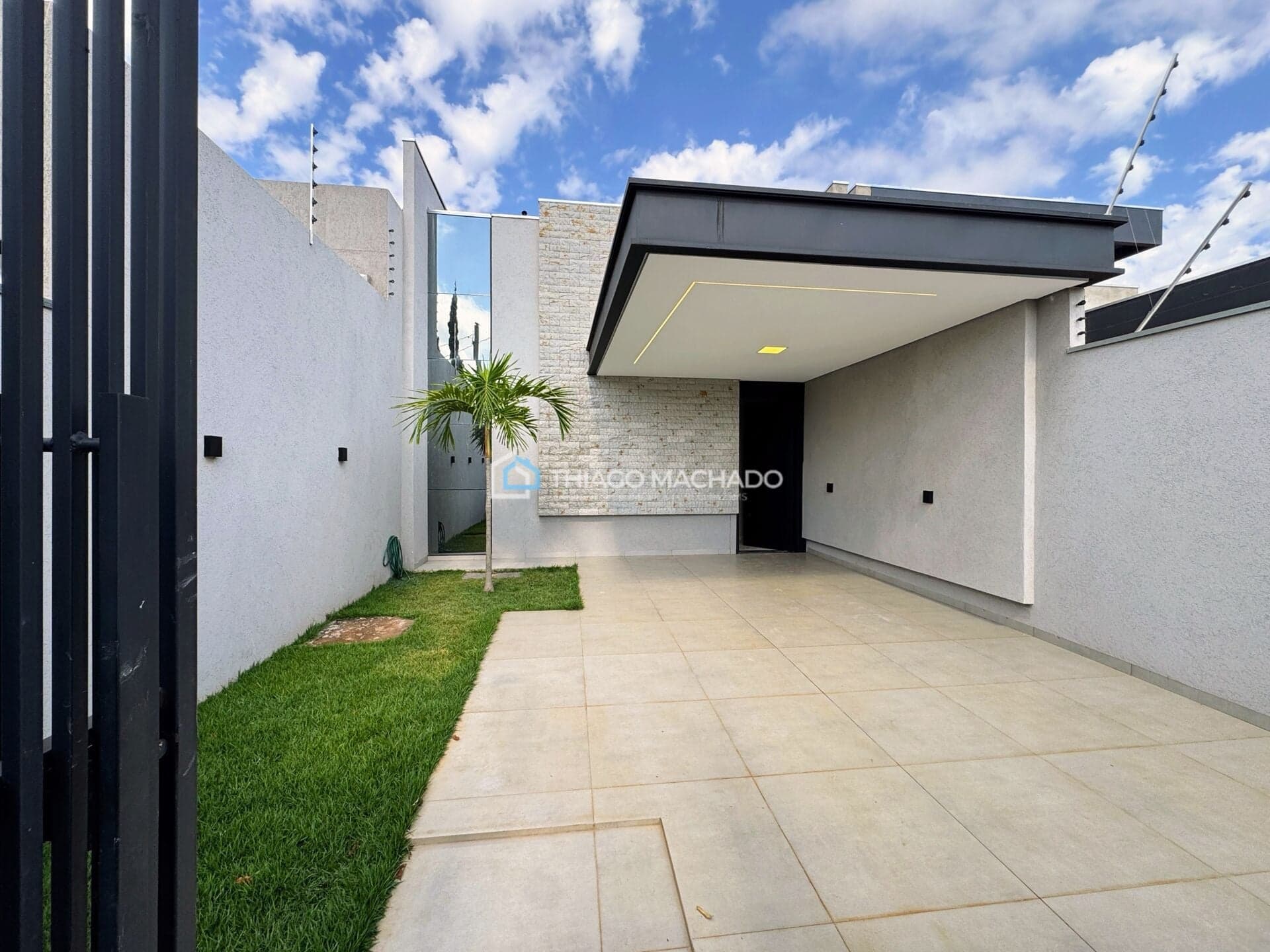 Casa em Dourados - Monte Carlo