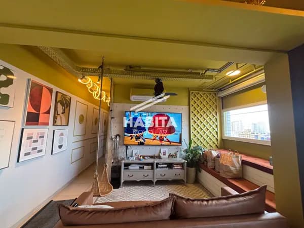 Apartamento à venda com 2 dormitórios, uma suite, vaga de garagem
