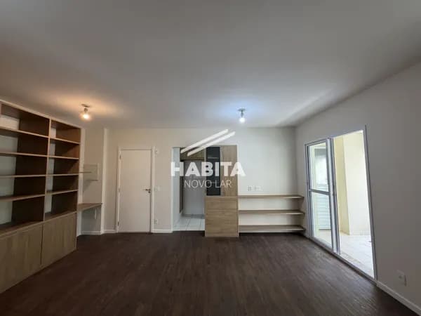 Apartamento á venda em Santos