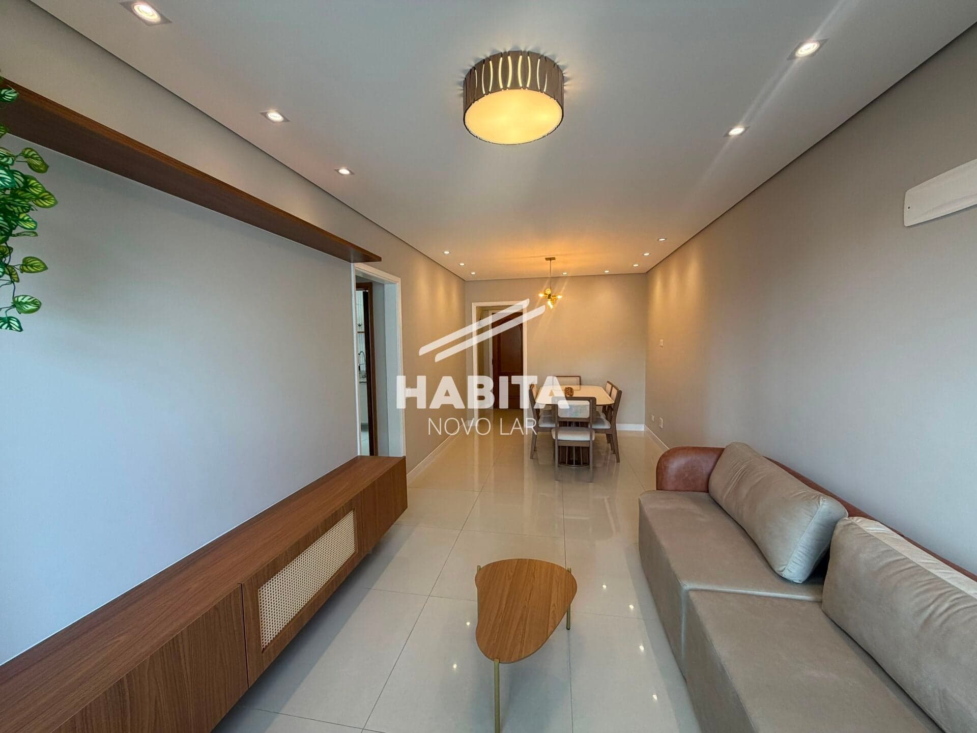 Apartamento reformado á venda 2 quartos - Campo Grande / Santos