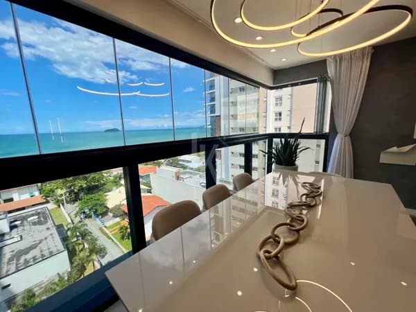 Apartamento de Alto Padrão 100% Mobiliado e Decorado com Vista para o Mar – Balneário Piçarras