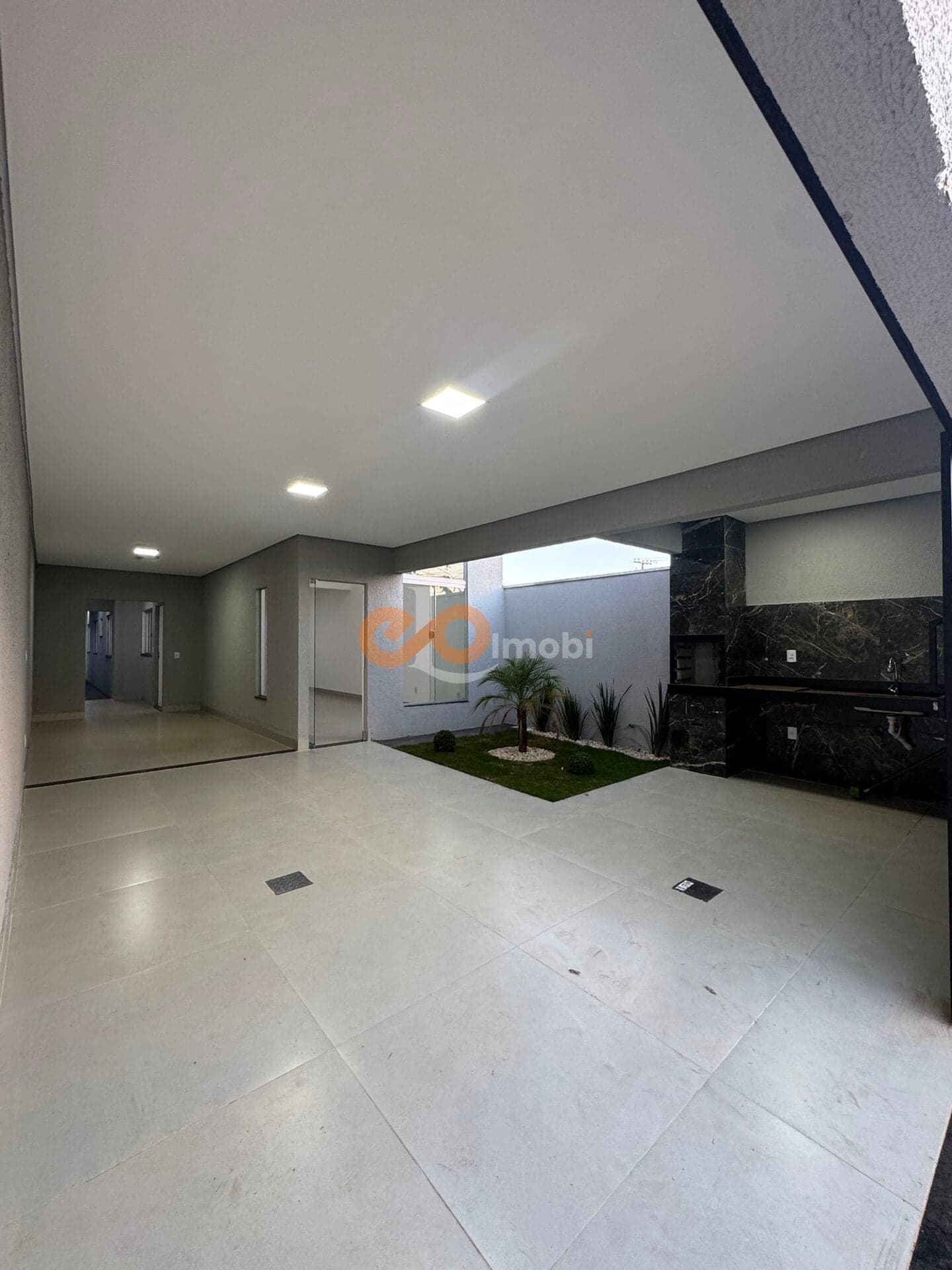Casa com possibilidade de entrada ZERO