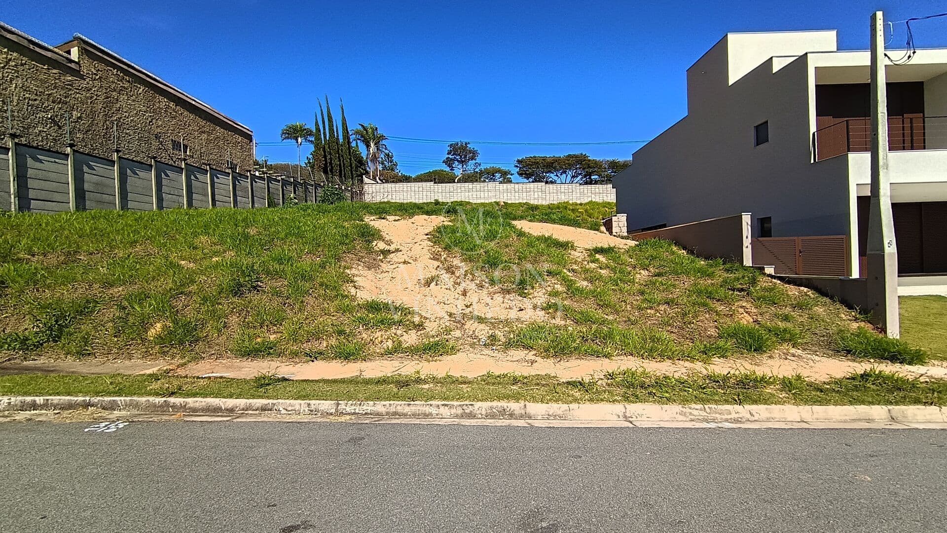 Lote/Terreno em Vinhedo - Bosque