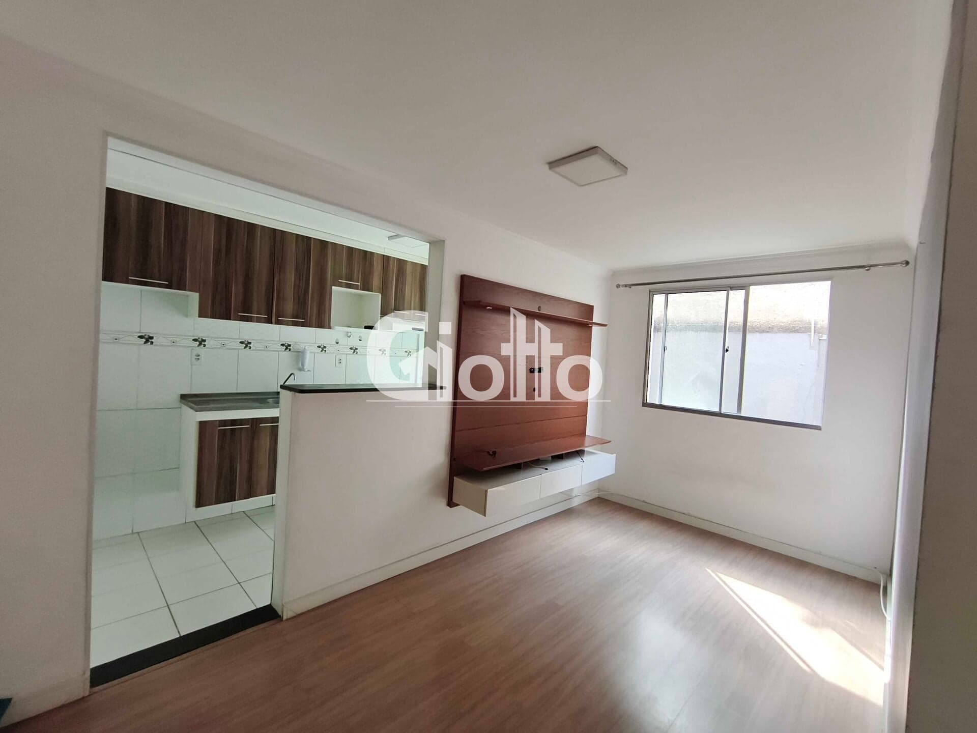 Apartamento térreo à venda no Conj. Res. do Bosque - Mogi das Cruzes/SP
