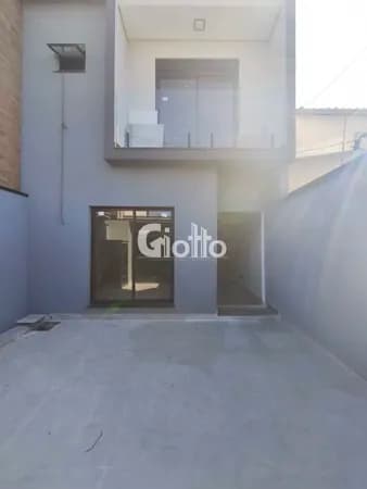 Casa à venda no Residencial Algarve, Mogi das Cruzes/SP - 3 dormitórios
