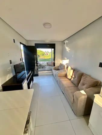 Casa totalmente mobiliada