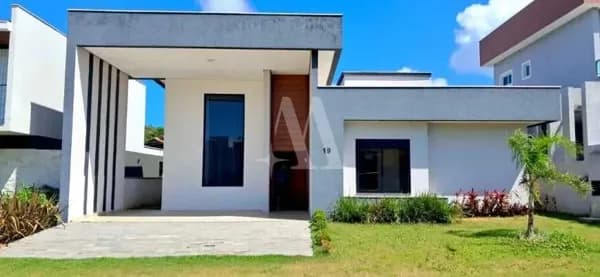 Casa de Condomínio em Florianópolis - São João do Rio Vermelho