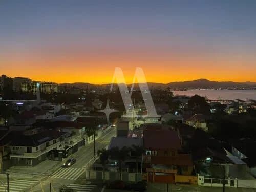 Apartamento em Florianópolis - Balneário