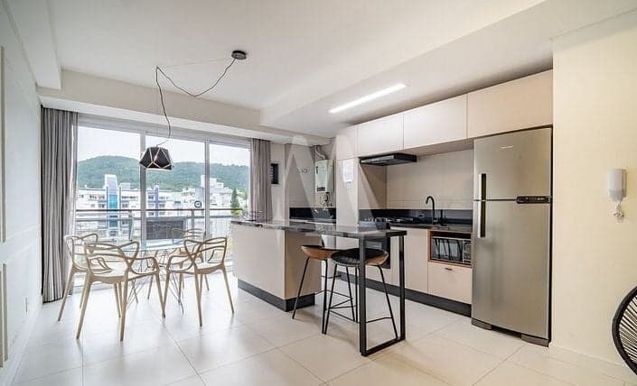 Apartamento Padrão proximo a praia - Jurerê