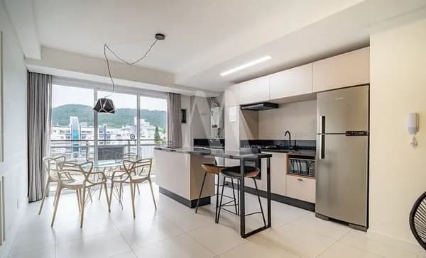 Apartamento Padrão proximo a praia - Jurerê