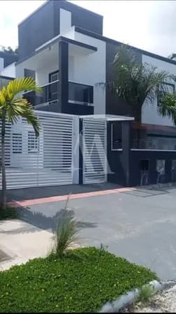 Sobrado em Florianópolis - Canasvieiras