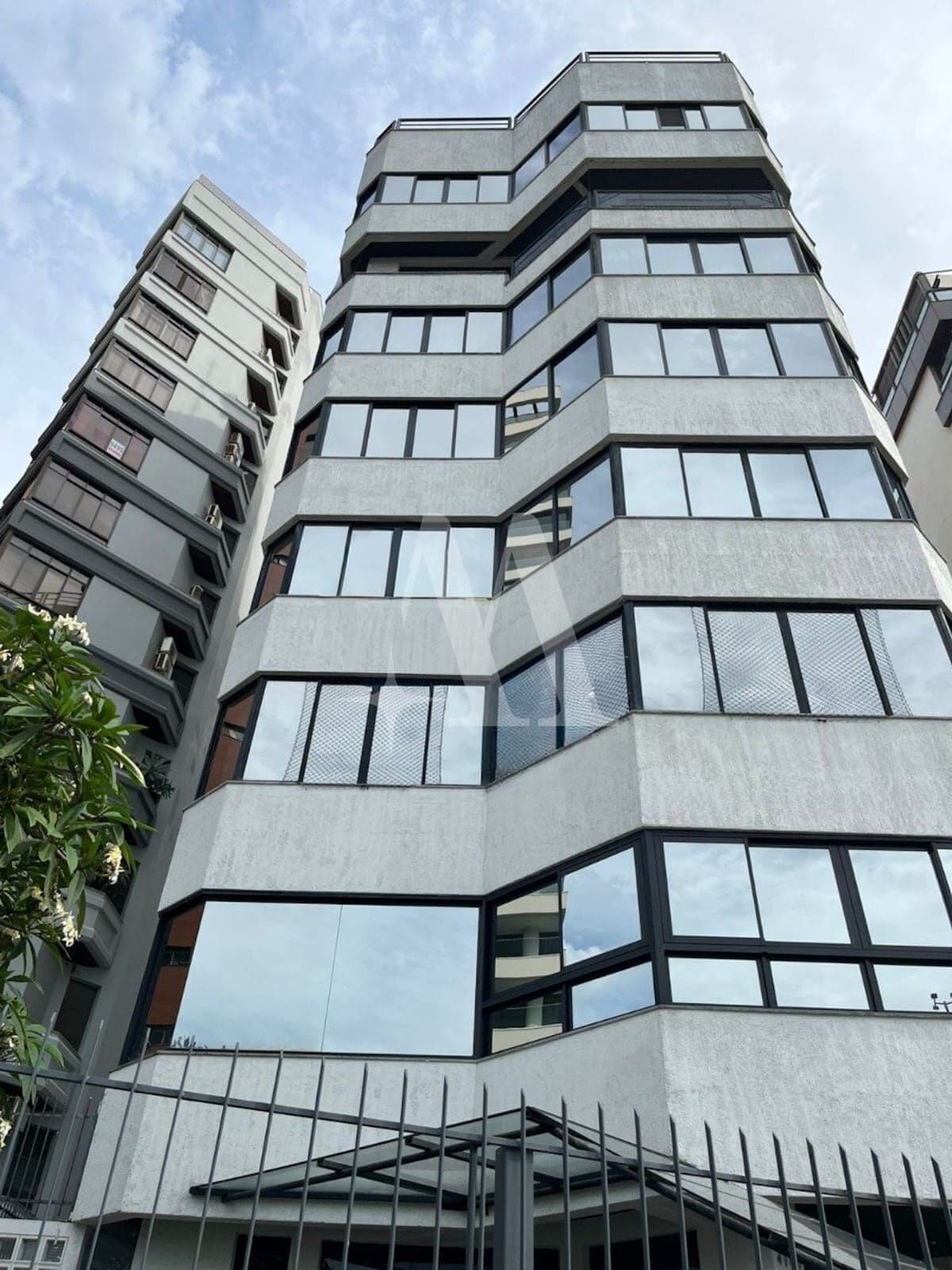 Apartamento Alto Padrão em Agronômica, Florianópolis/SC