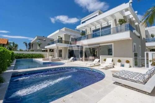 Casa em Condomínio - Premier