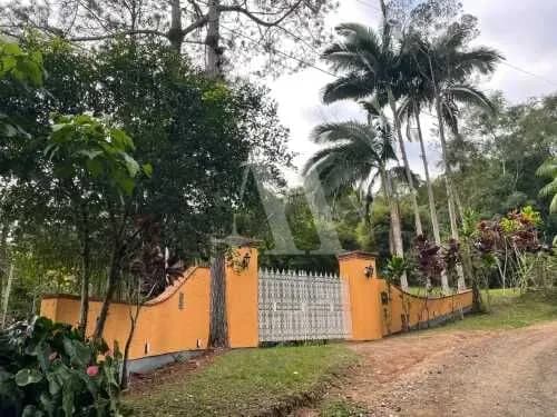 Fazenda/Sítios/Chácaras em Biguaçu - Praia João Rosa