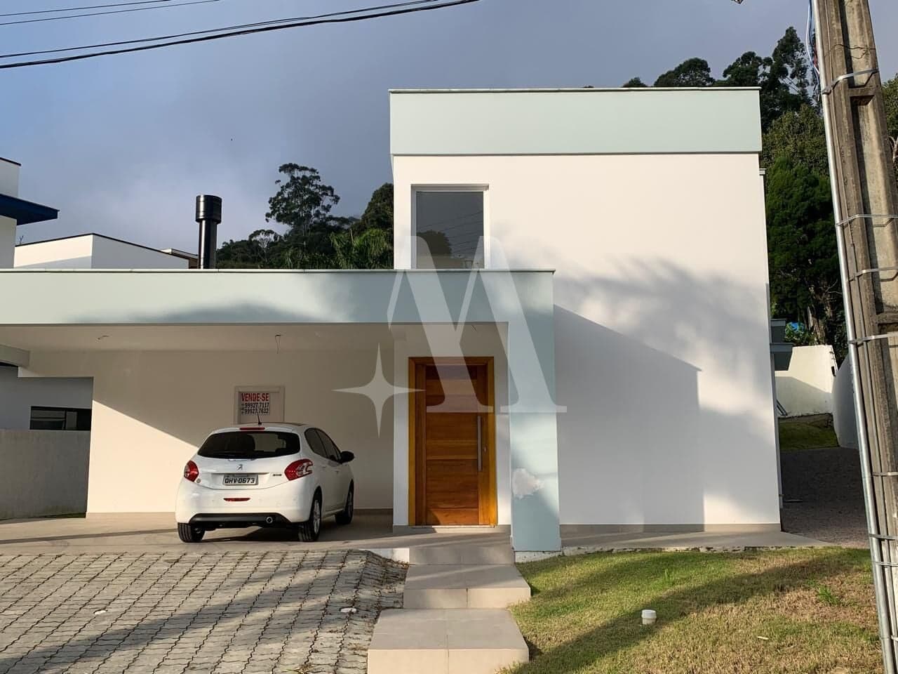 Casa de Condomínio em Florianópolis - Cachoeira do Bom Jesus