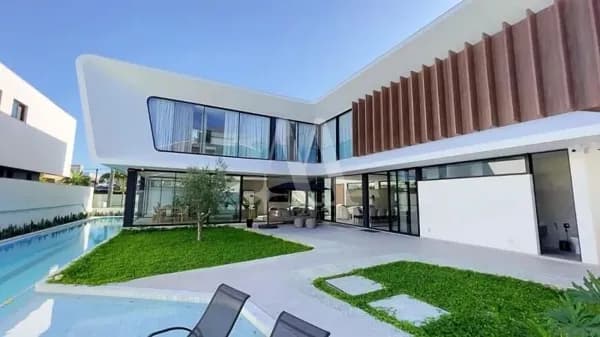 Casa em Florianópolis - Jurerê Internacional