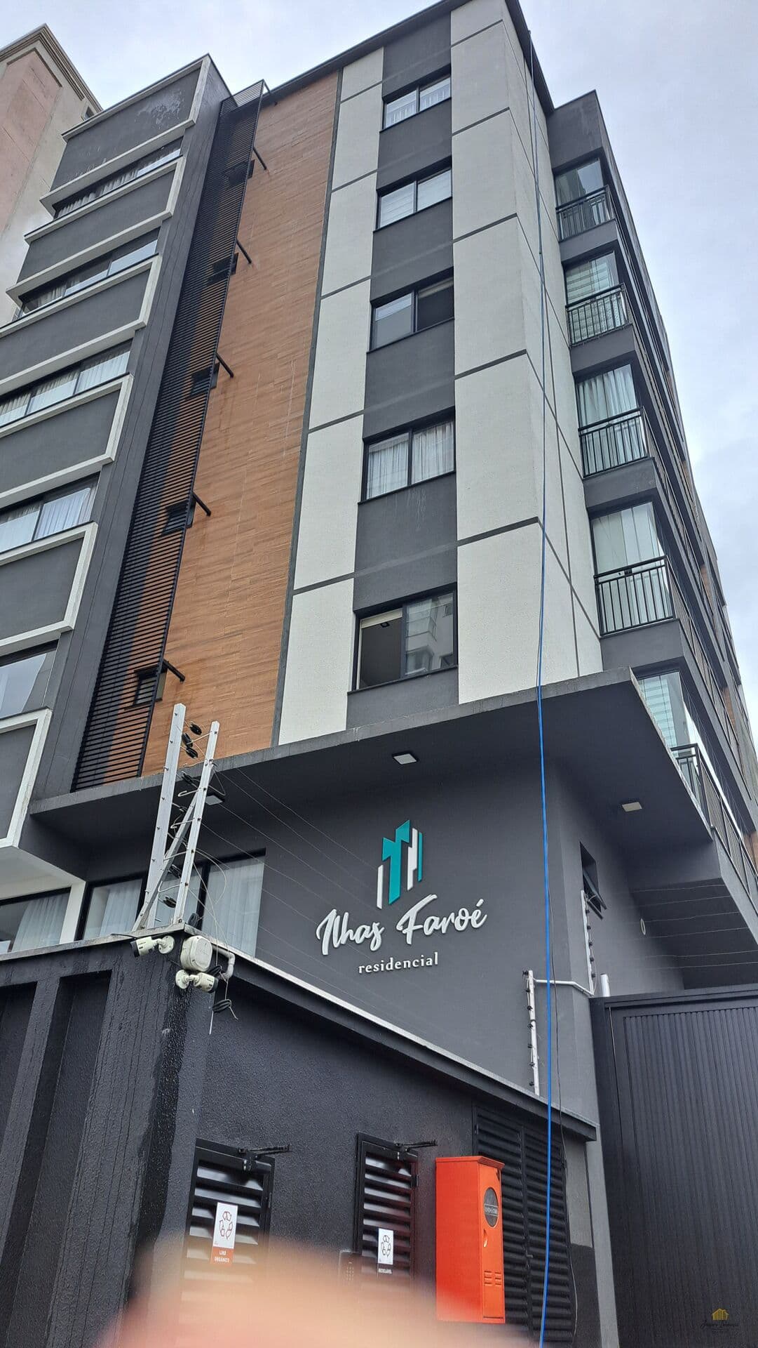 Giardino exclusivo no Saguaçu | 192m² privativos com quintal em U + 2 vagas