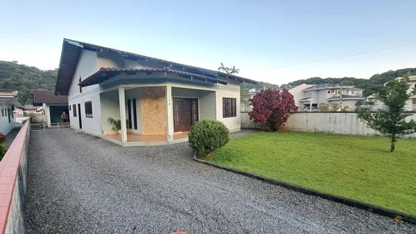 Casa Alvenaria em Pirabeiraba (Pirabeiraba), Joinville/SC