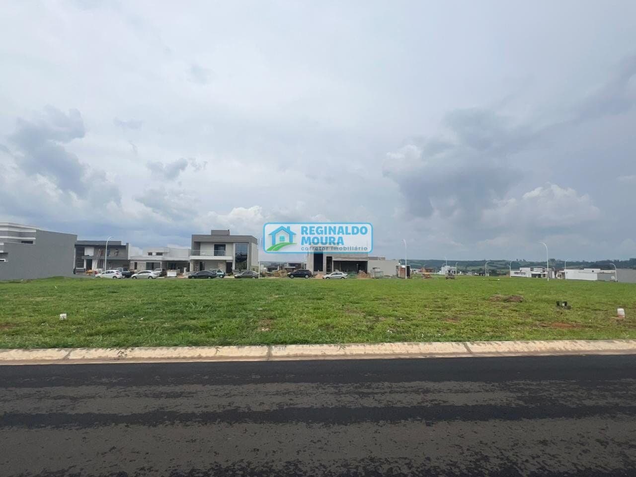 Terreno 300m² no Condomínio Jardim Residencial D. Maria Cândida, Indaiatuba/SP