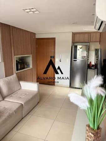 Apartamento com 3 Quartos e 2 banheiros à Venda, 68 m² por R$ 630.000,00