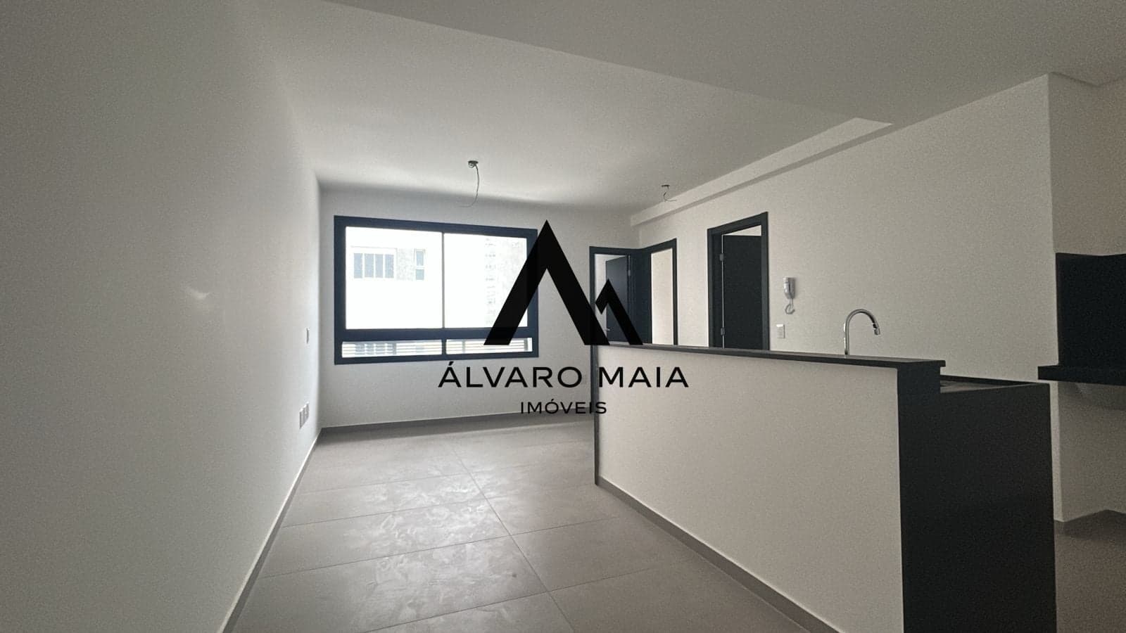 Apartamento de 2 quartos para locação no Santo Agostinho próximo a Praça da Assembléia.