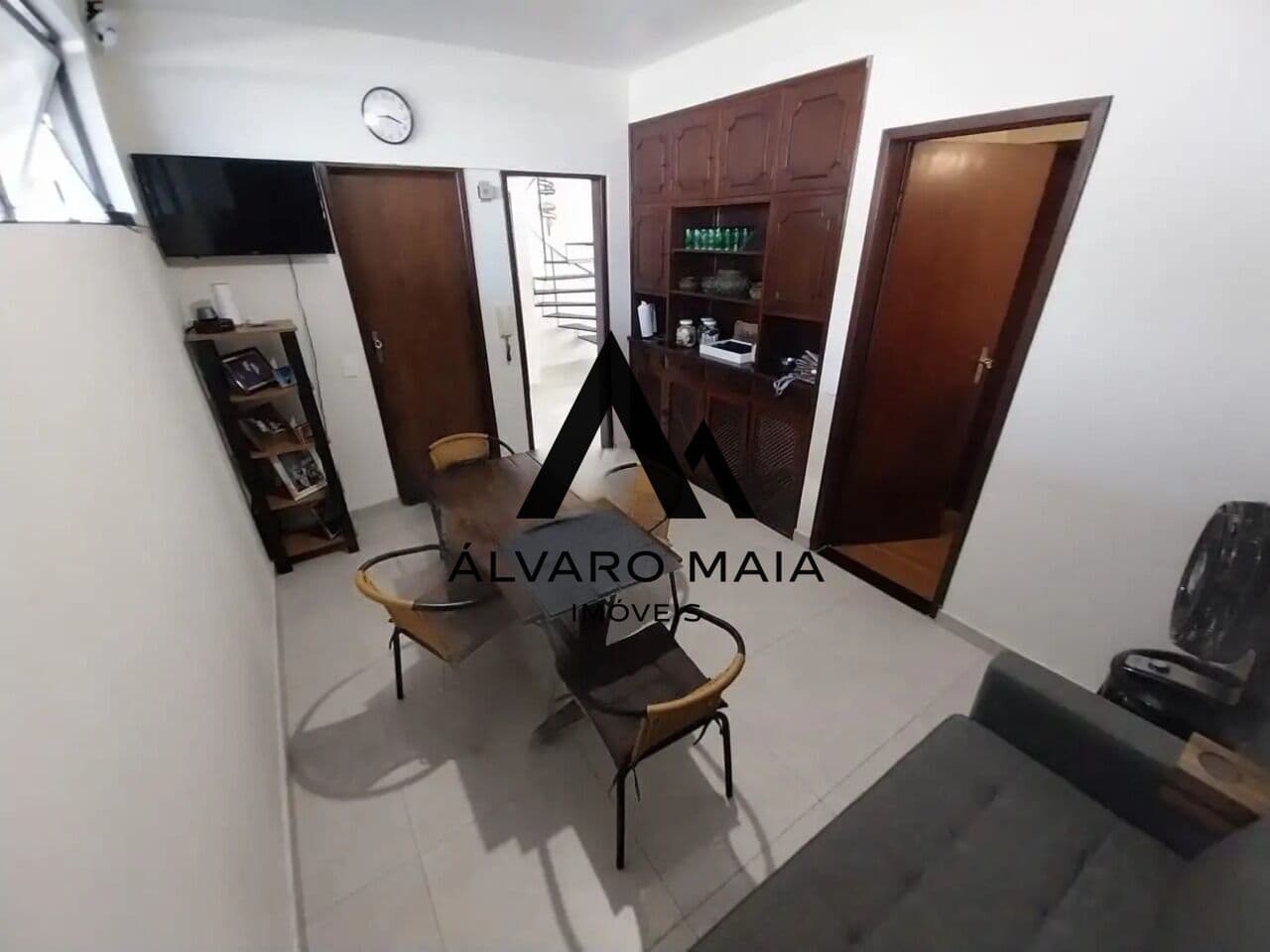 Cobertura Duplex de 5 quartos para locação mobiliado no São Lucas próximo a área hospitalar.