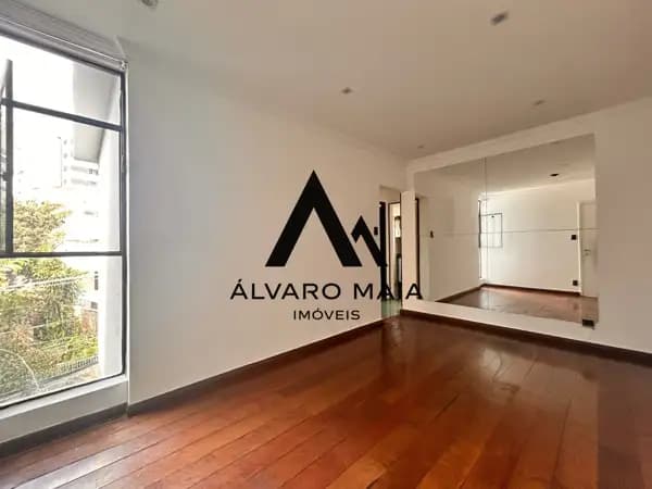 Apartamento de 2 quartos para locação no São Pedro próximo ao Mackenzie Esporte Clube.