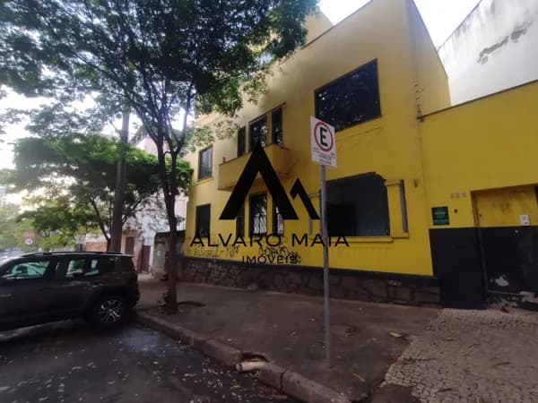 Casa comercial com 11 salas para venda no bairro Funcionários!