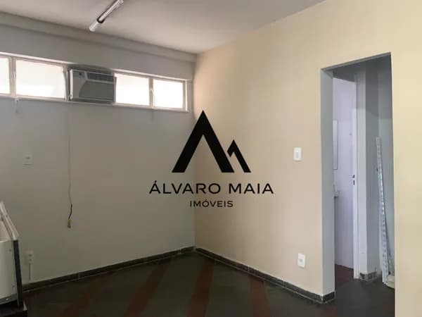 Loja com 50 m² no Funcionarios