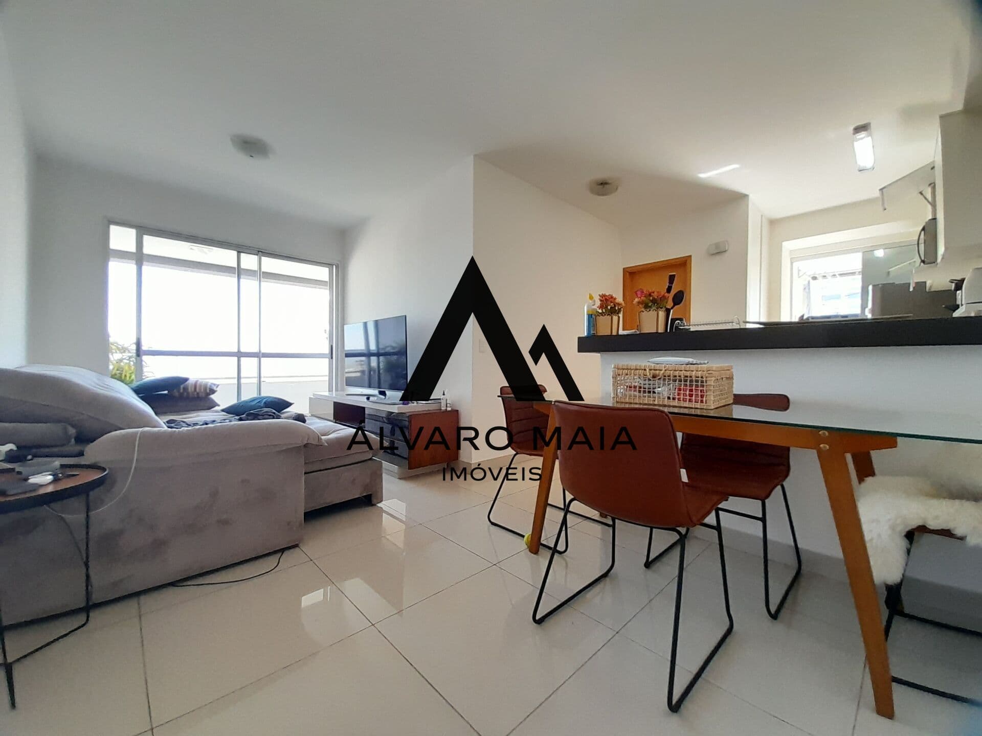 OPORTUNIDADE no Vila da Serra - 3 quartos com varanda e vista para as montanhas