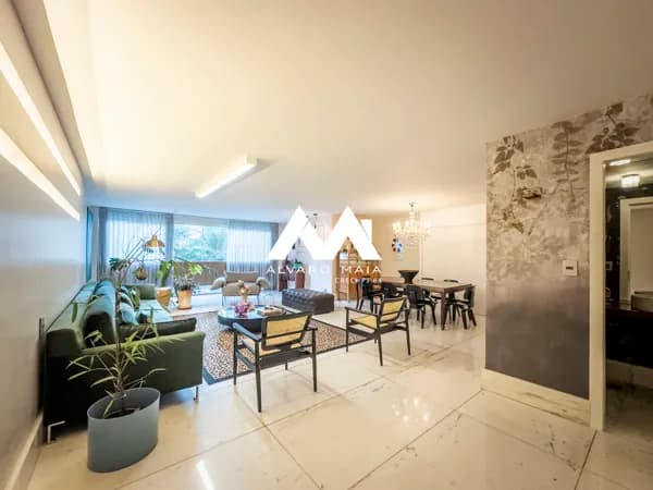 Apartamento com projeto arquitetônico, reformado, 4 quartos no bairro Santo Anônio