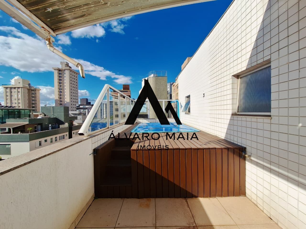 Apartamento Cobertura Duplex - 3 QUARTOS - 3 SUÍTES - Melhor ponto do Anchieta
