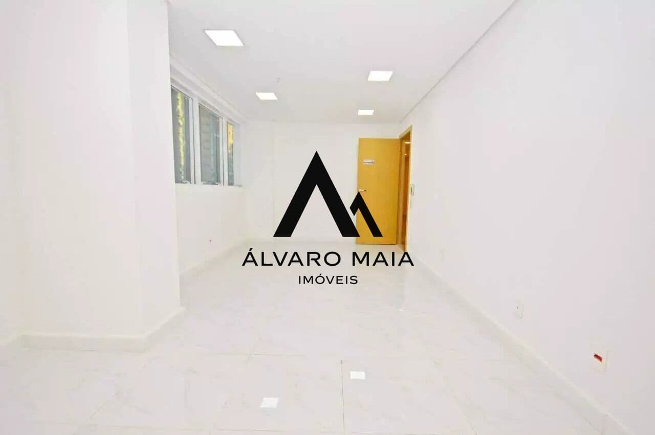 SALA 30m² - VILA DA SERRA